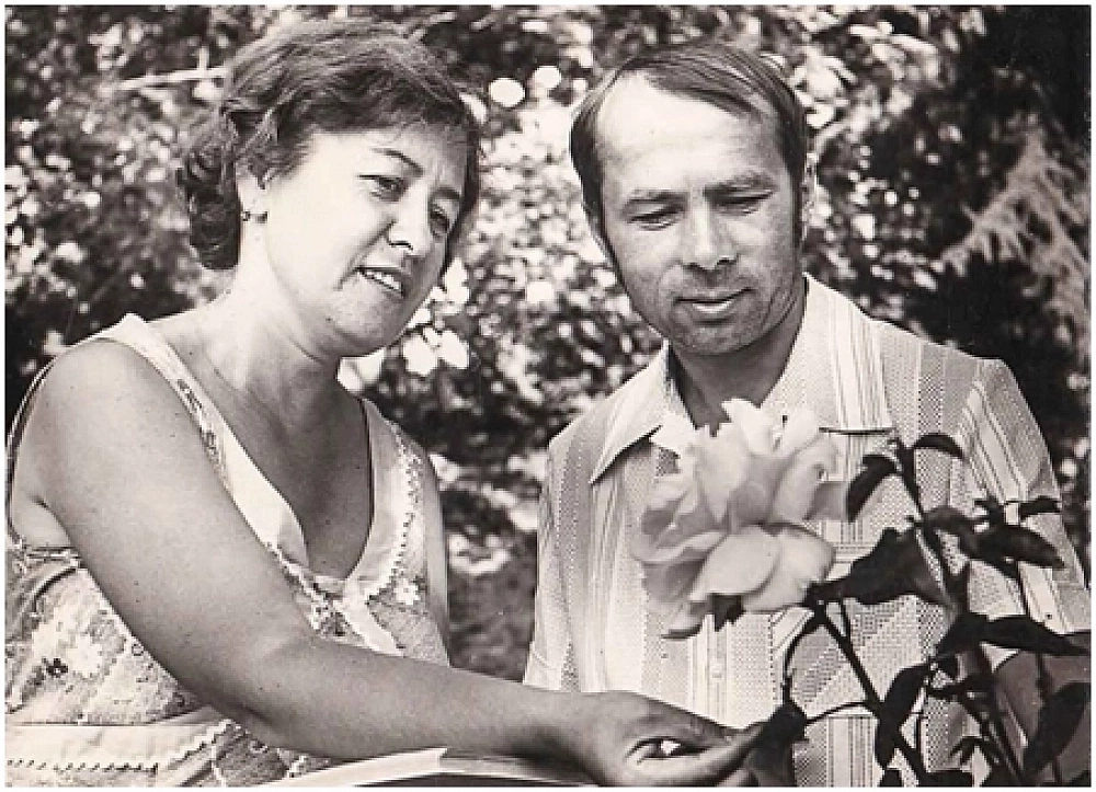 Зинаида Константиновна Клименко с супругом Константином Ивановичем Зыковым, тоже селекционером роз.