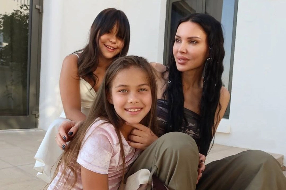 Самойлова в Куршавеле, Джиган в Дубае. Оксана с детьми