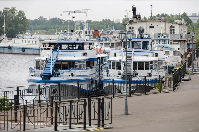 По версии следствия, у ведомства парк устаревших судов.