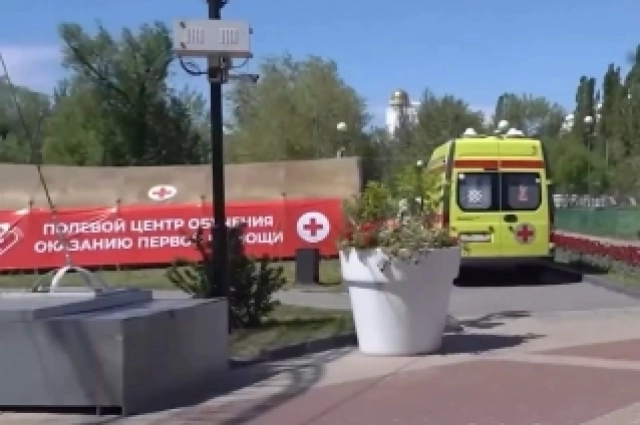 Полевой центр по оказанию первой медпмощи развернули в парке Победы в Белгороде.
