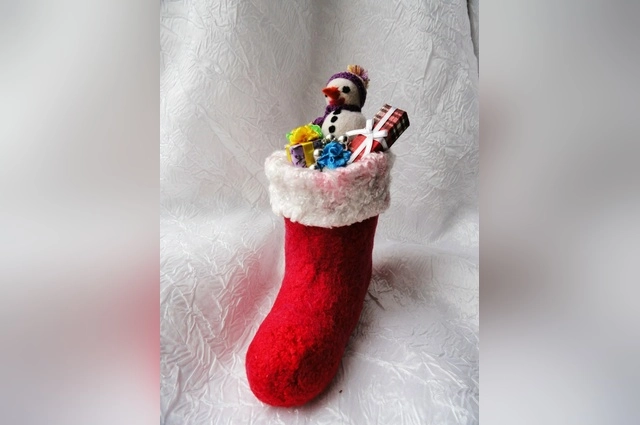 Новогодняя игрушка, войлок. 