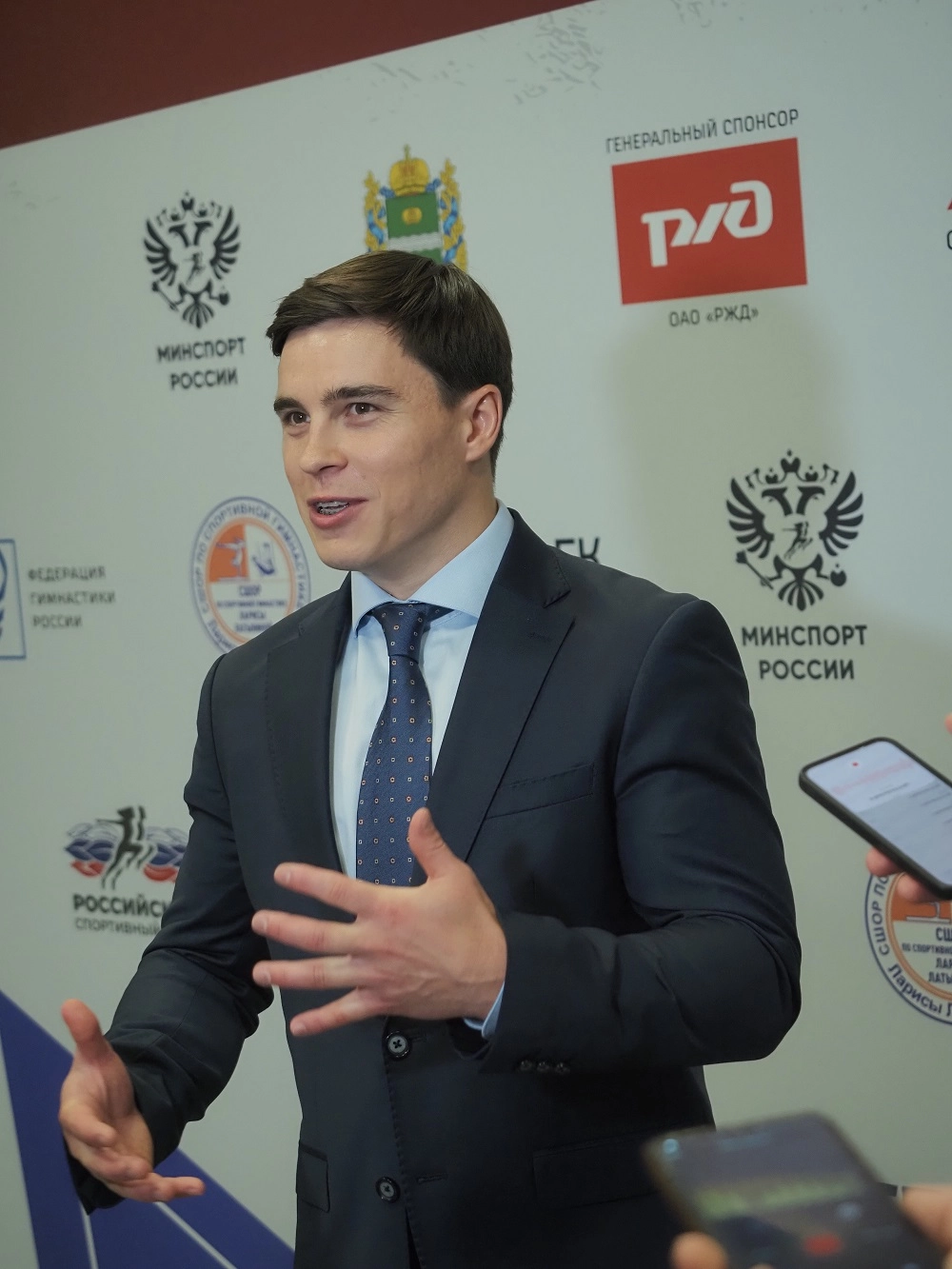 заслуженный мастер спорта, олимпийский чемпион 2020 года в Токио, вице-президент Федерации гимнастики России Никита Нагорный.