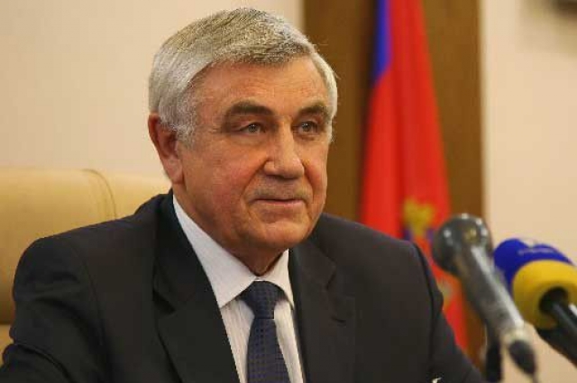 Виноградов был губернатором Владимирской области с 2000 по 2013 год.