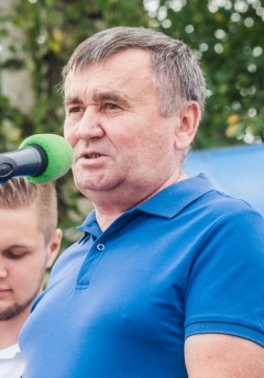 Юрий Бурцев