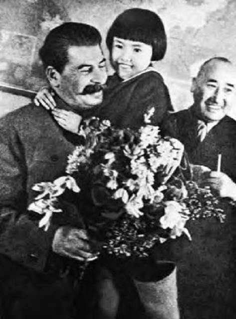 Иосиф Сталин и Геля Маркизова, 1936 год.