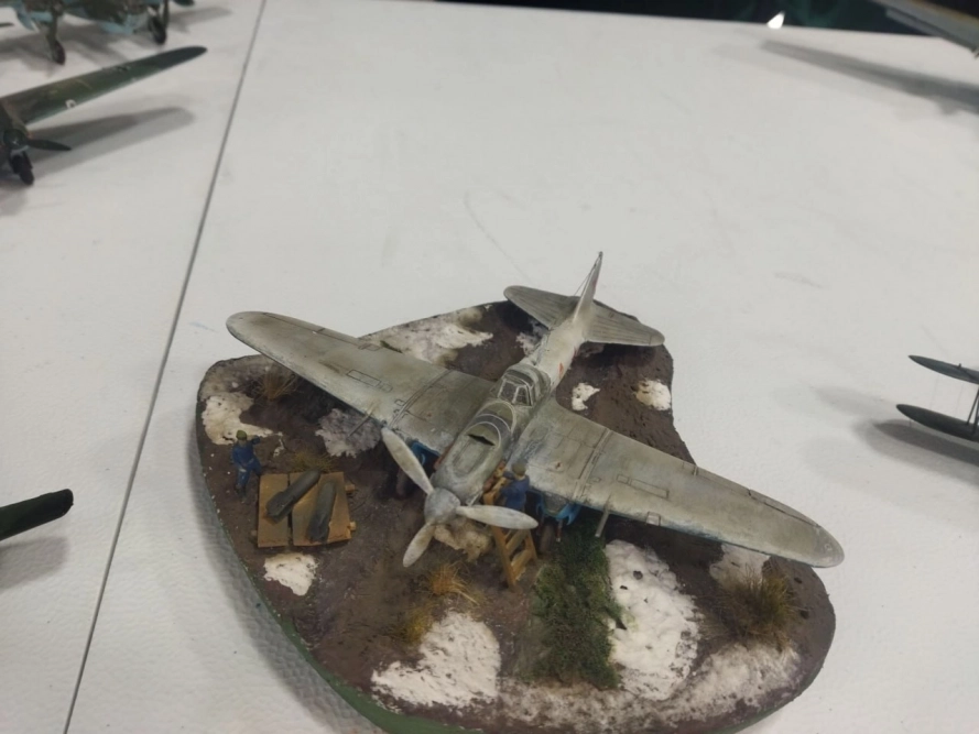 Штурмовик Ил-2 перед вылетом зимой 1942 года.