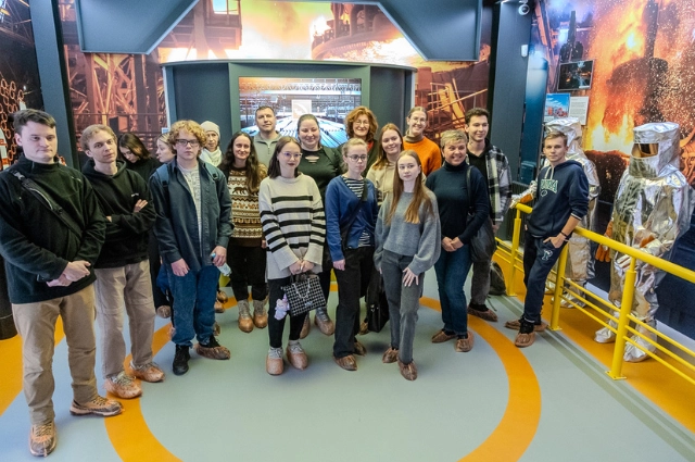 Видели «жёлтого карлика». Студенты убедились в многогранности истории Урала