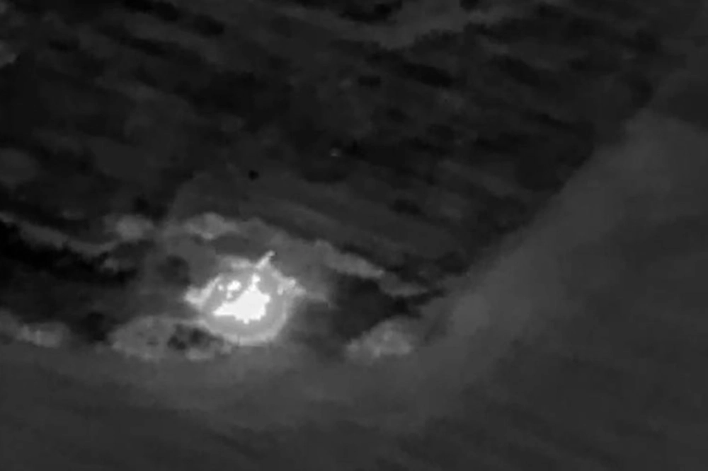 Уничтожение цели барражирующим боеприпасом «Ланцет».