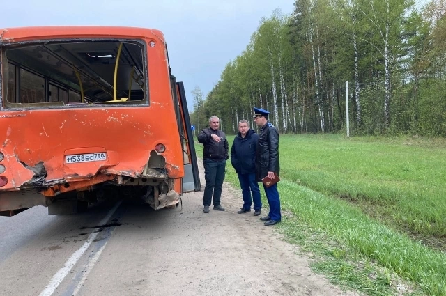 Фото с места аварии в Telegram-канале прокуратуры Ярославской области. 