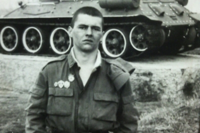 Александр Шарапов в молодости.