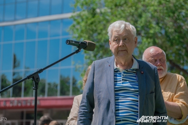 Олег Табаков.