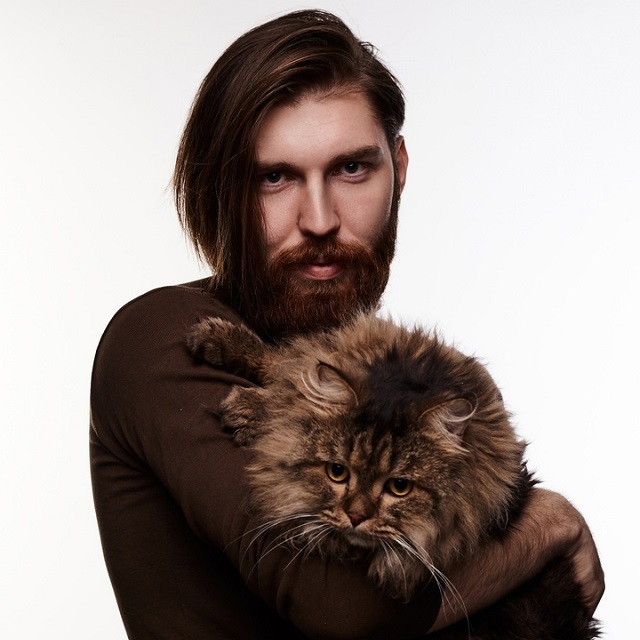 Екатеринбургские фотографы «заражают» любовью к котикам с первого кадра