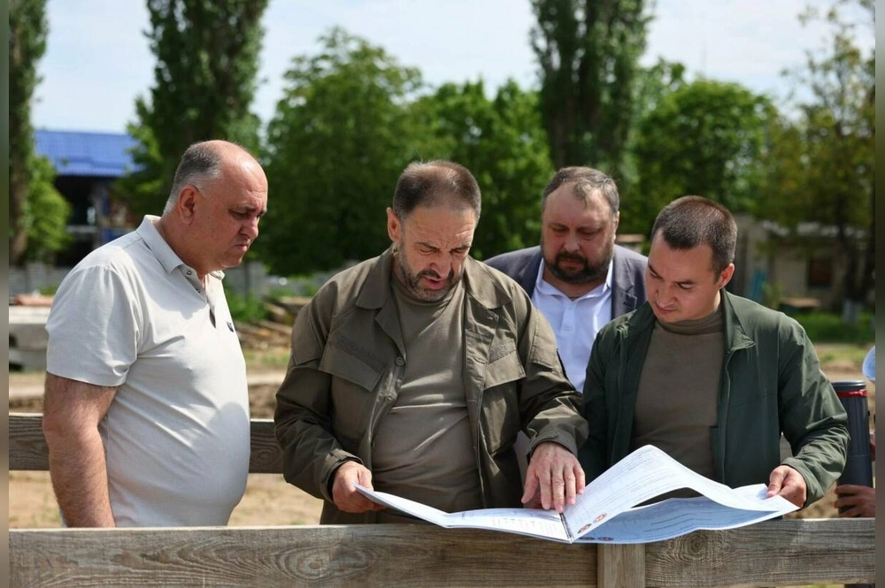 Делегация в ЛНР