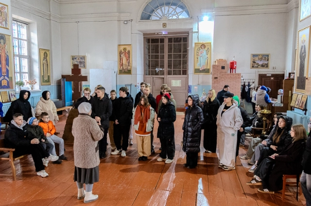 «Прости, большуха!» Уральским студентам рассказали о купеческом Невьянске