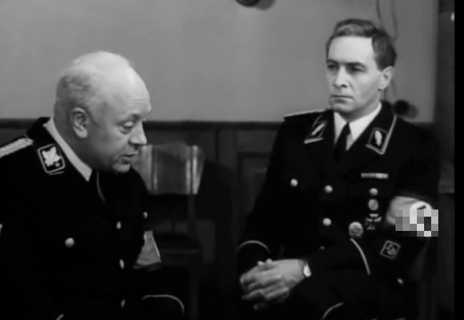 Самые яркие персонажи, Мюллер и Штирлиц.