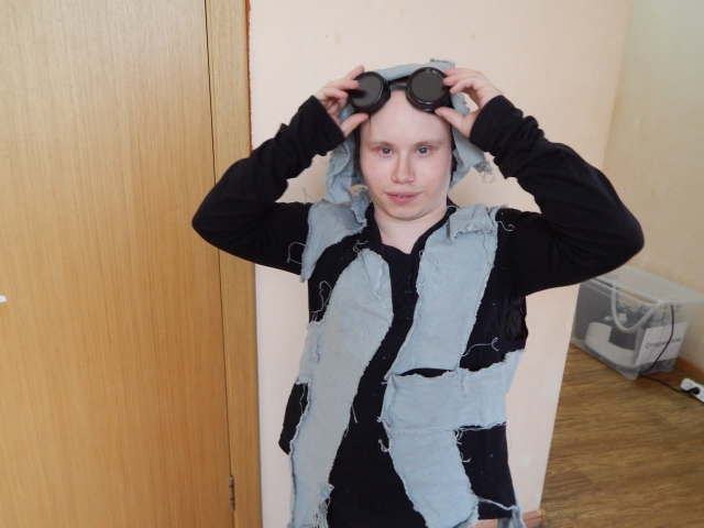 Арсений Бельницкий: чёрные очки уравнивают зрячих актеров со слепыми.