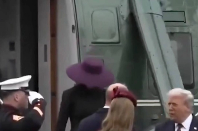 Мелания Трамп в Великобритании удивила шляпой .