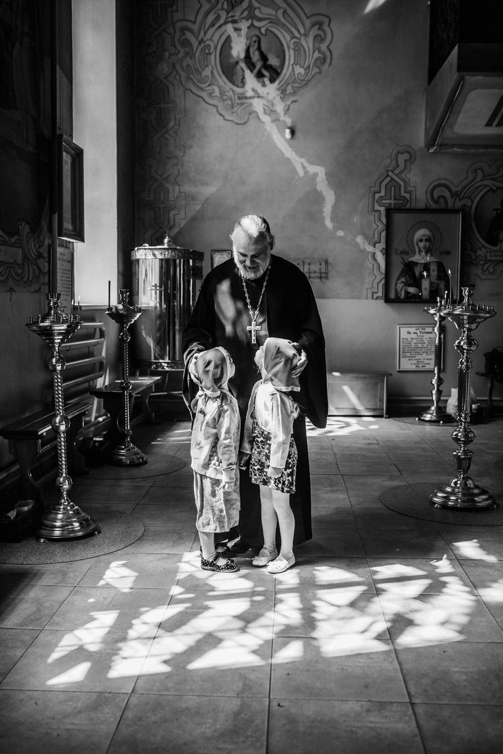 Пасху как праздник радостный и яркий очень любят дети.