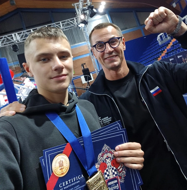 Андрей с президентом ФШБР РФ П. А. Жуковым.