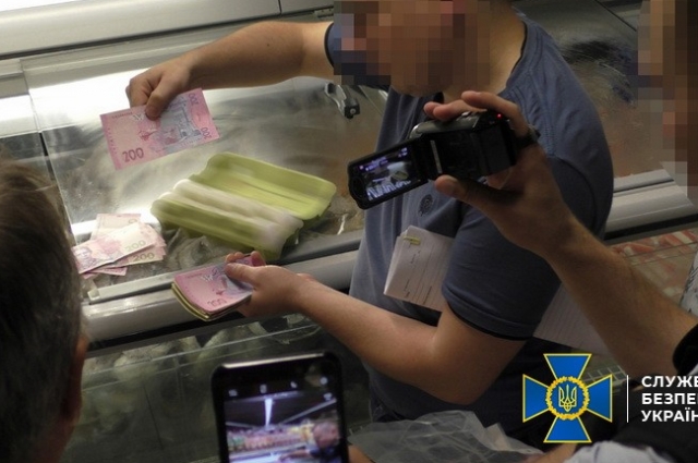 В Черниговской области полицейский получил 5 лет тюрьмы за взятку
