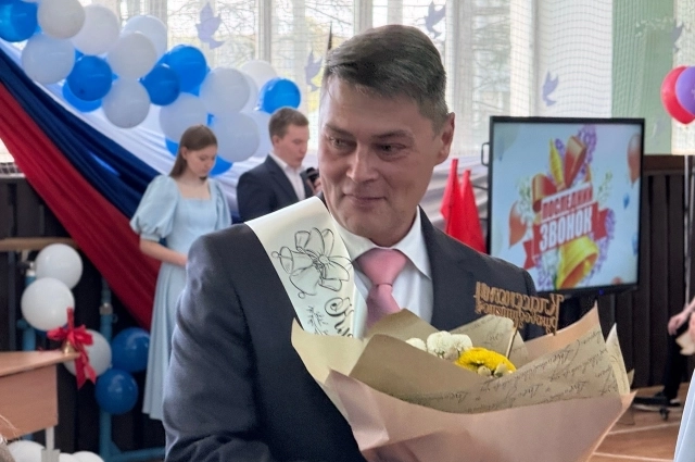 Последнее фото Сергея сделали на последнем звонке 24 мая