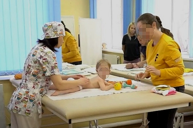 Елена Фролова, слепая массажтстка