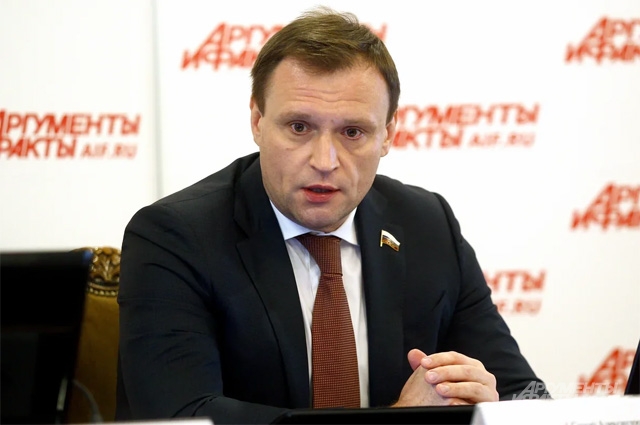 Сергей Пахомов, первый заместитель председателя комитета Госдумы по жилищной политике и жилищно-коммунальному хозяйству.
