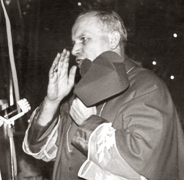 Визит в кармелитскую церковь Посещения Пресвятой Девы Марии в Кракове начало июня 1967 года, незадолго до своего назначения кардиналом