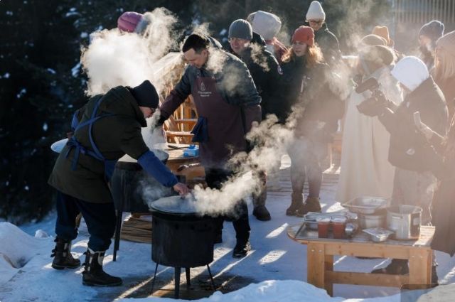 На реке Чусовой создали зимний туристический объект для свердловчан