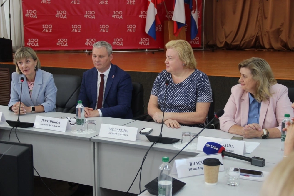 Оксана Мелехова: «Благодаря таким встречам у нас есть возможность обмениваться опытом внедрения здоровьесберегающих технологий»