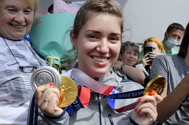 Два золота и серебро на олимпиаде в Токио завоевала Виталина Бацарашкина.