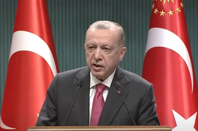 Президент Турции Реджеп Тайип Эрдоган заявил, что республика создаст зону безопасности у южных границ.