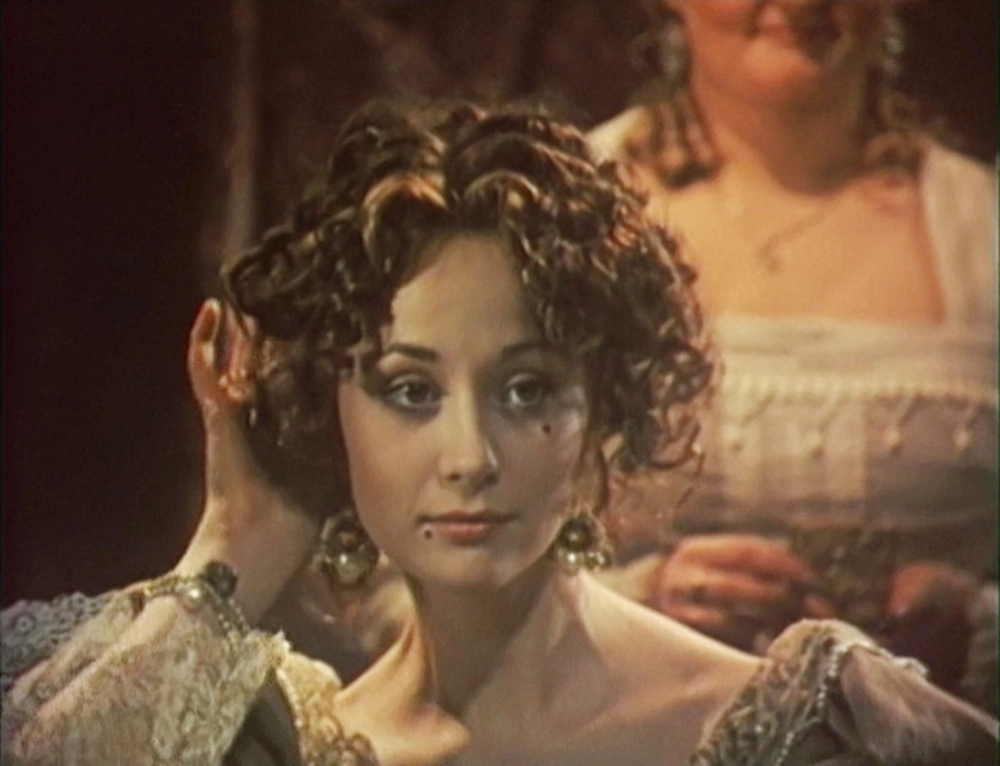 Ольга Кабо в фильме «Мушкетёрах двадцать лет спустя», 1992 г.