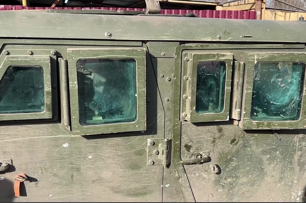 Трофейный бронеавтомобиль ВСУ Humvee.