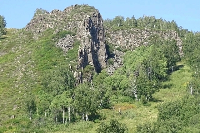 Так выглядят окрестности живописного и сытого Тубинска. 