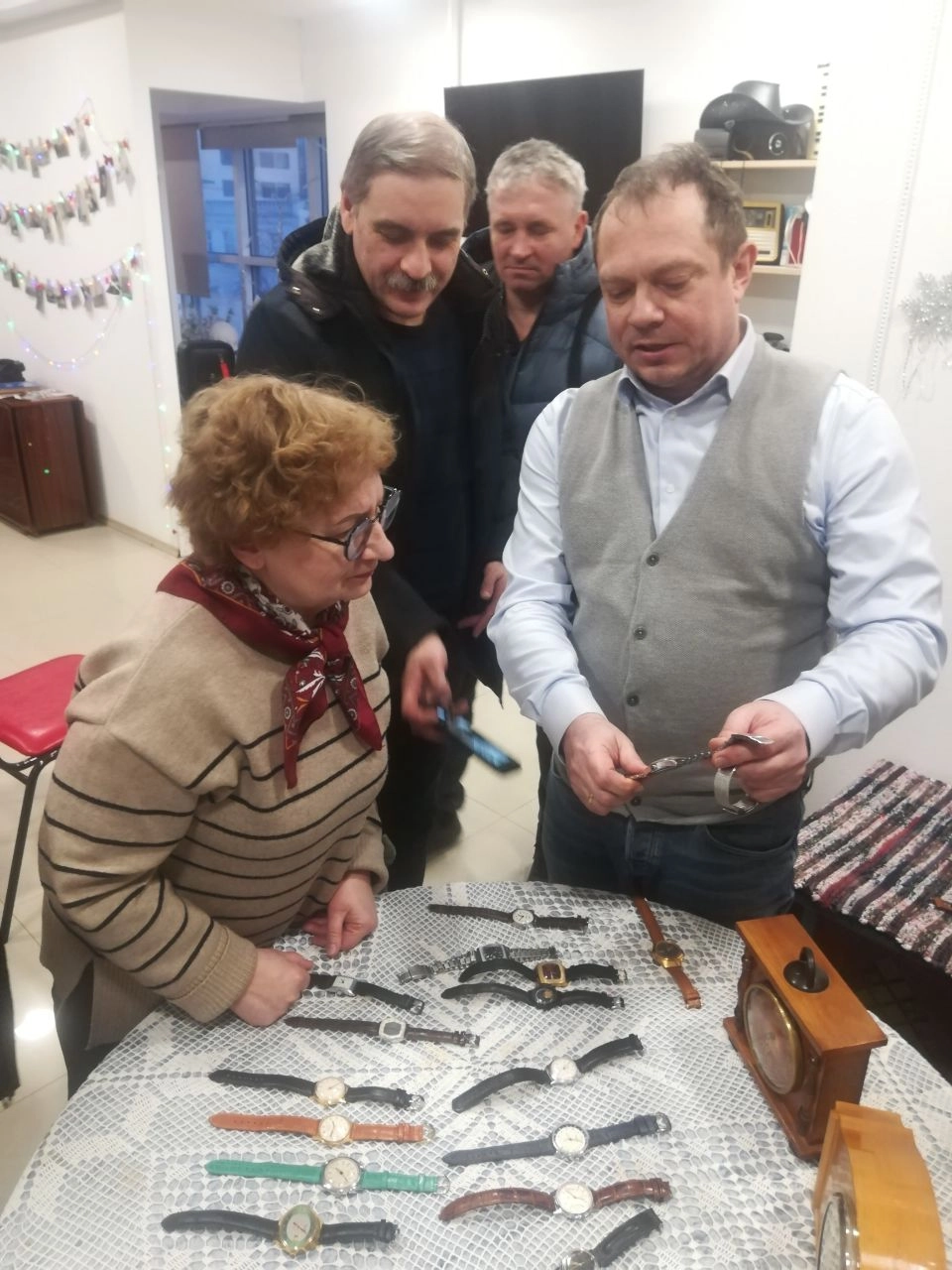 Алексей Харитонов может говорить о часах советского производства бесконечно.