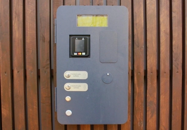 Терминал на туалете в сквере МЖК