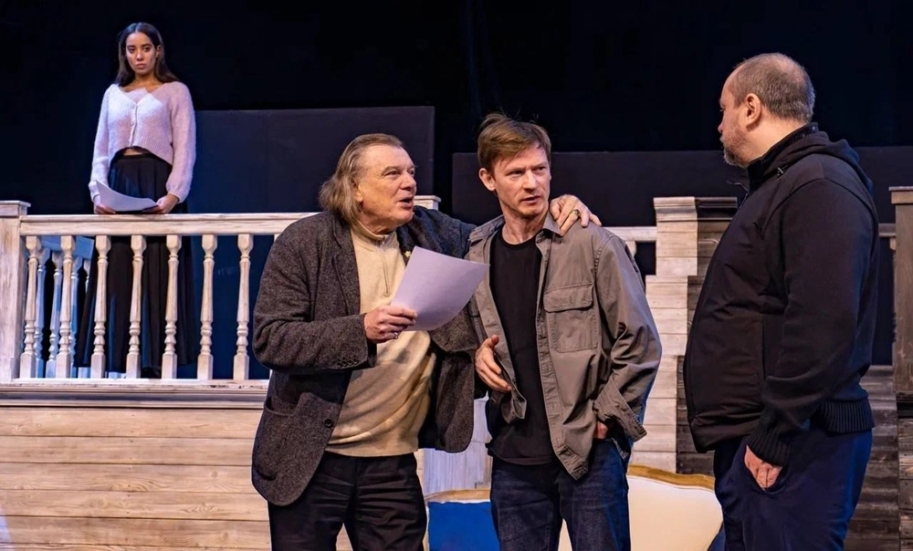 репетиция спектакля «Волки и овцы» по пьесе А. Н. Островского, кадры с репетиции