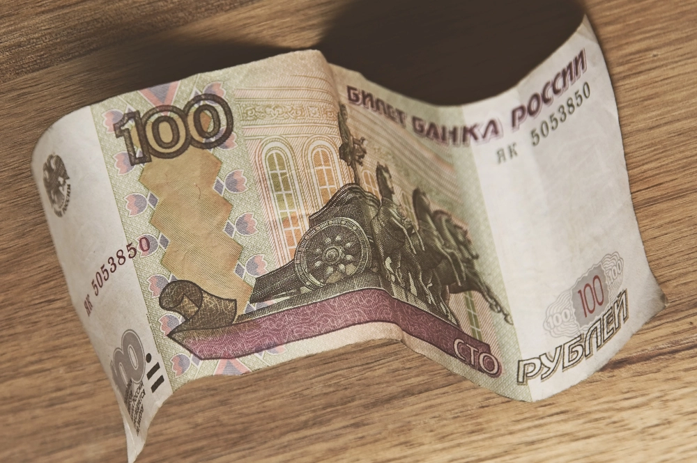 Теперь опять на подарки будут собирать наличные?