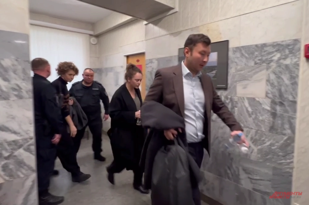 Аглая Тарасова в суде.