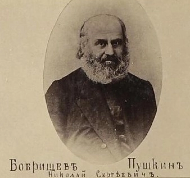 Николай Бобрищев-Пушкин тягот ссылки не выдержал. 