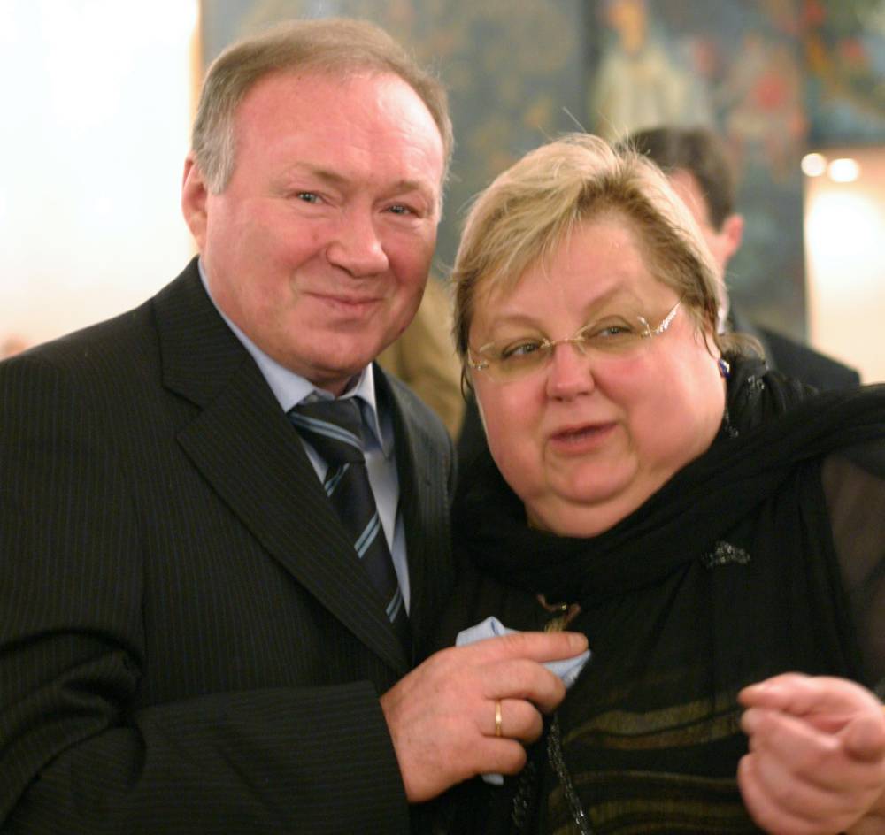 Юрий Кузнецов с женой Ириной, 2004 год.