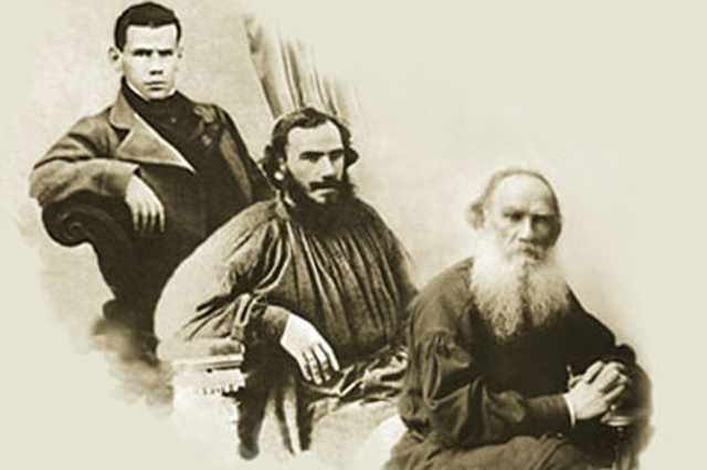 Лев Толстой в юности, зрелости, старости