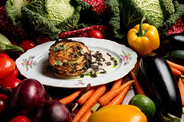 Стейк из белокочанной капусты.