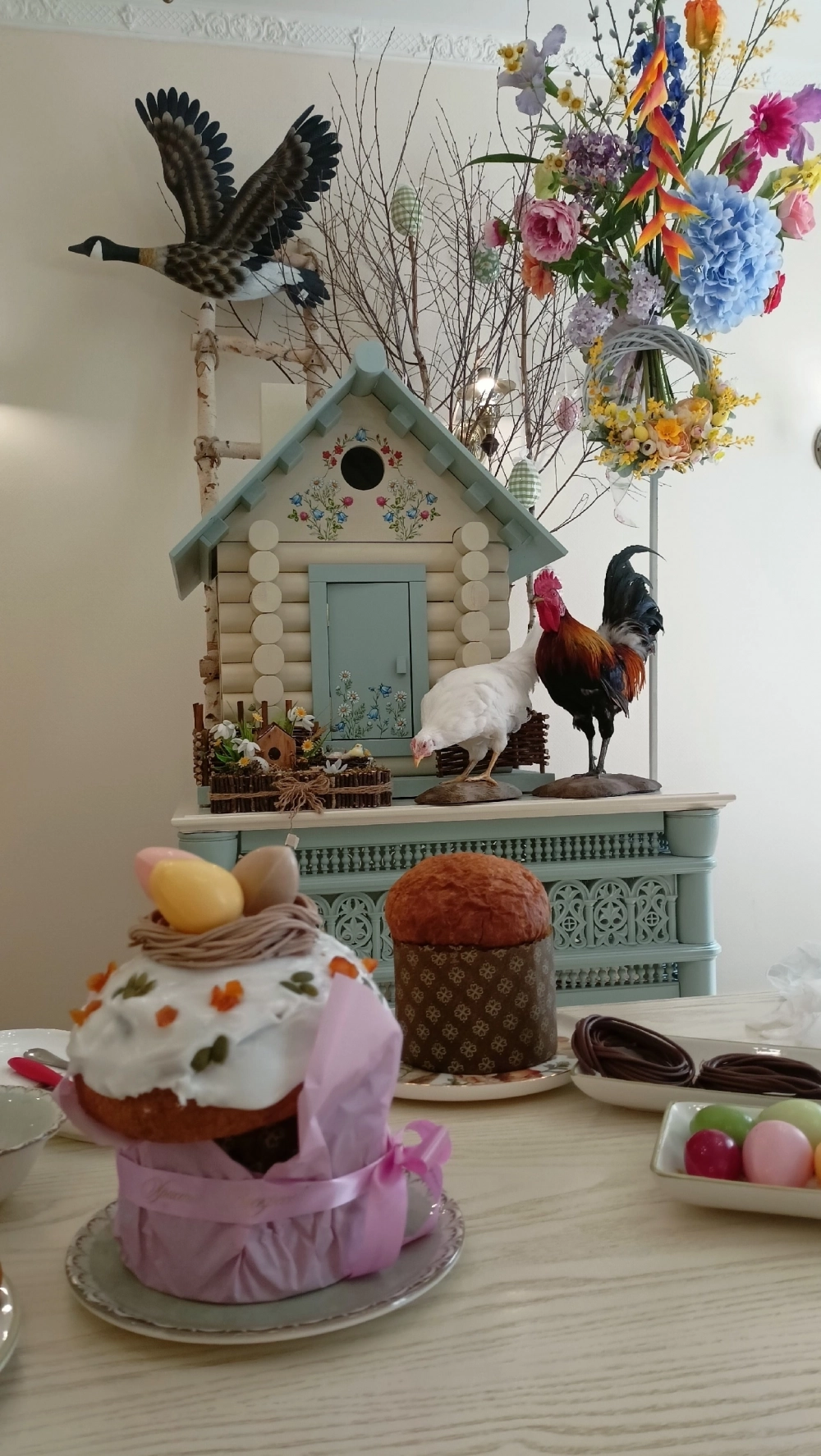 Кулич на опаре отличается пышностью.