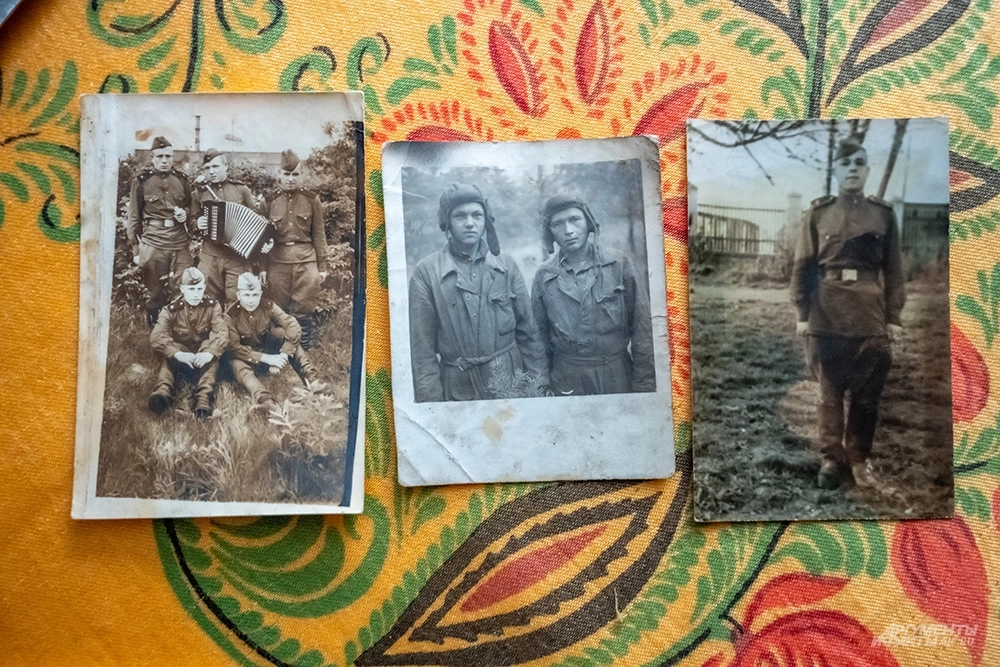 Памянтые фронтовые фотографии.