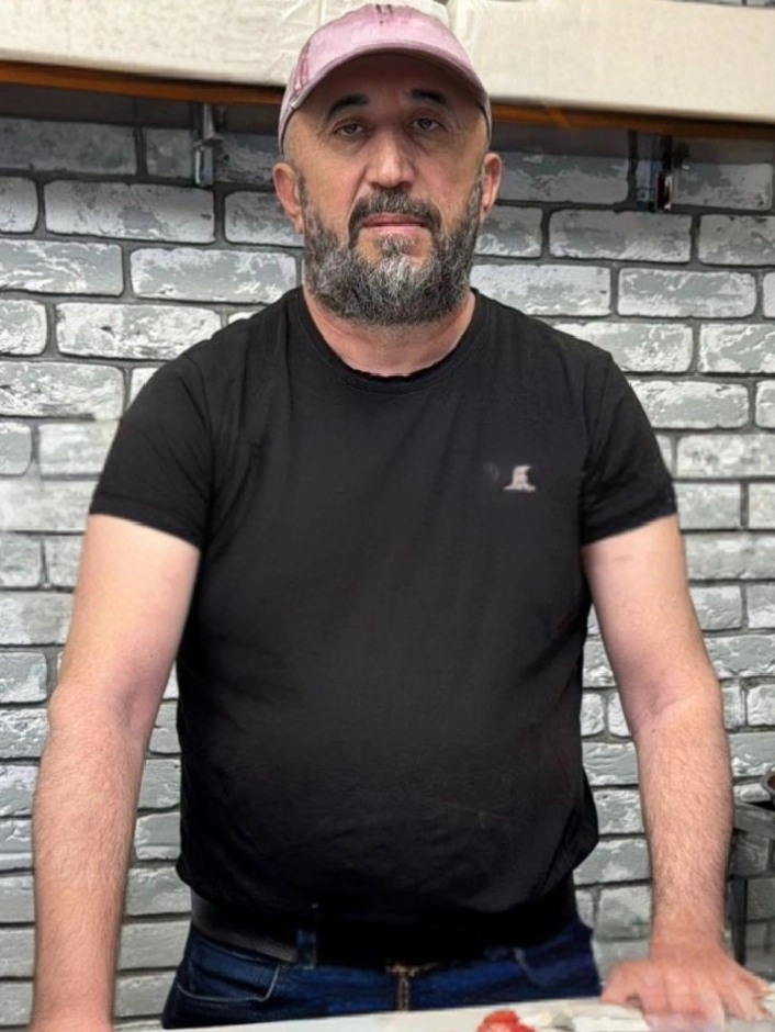 Абдурахман после спасения вернулся к своей работе.