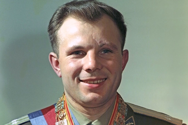 Юрий Гагарин.