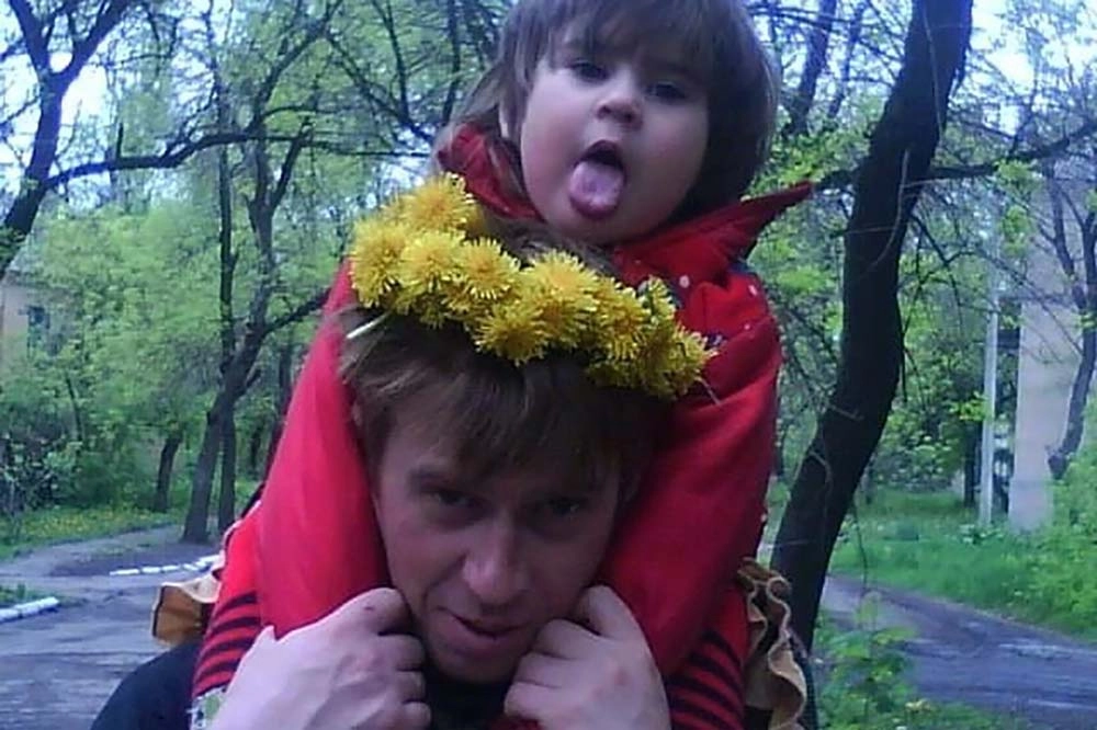  маленькой дочкой Лизой
