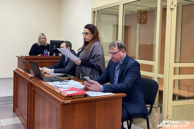 Лопаева не признаёт вину и просит суд её оправдать.